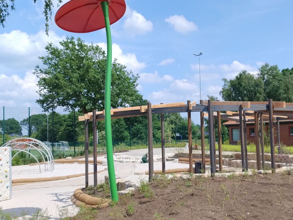 Neuplanung der Jugendfreizeitanlage Ahlhorn 6 Pergola mit Mastleuchte