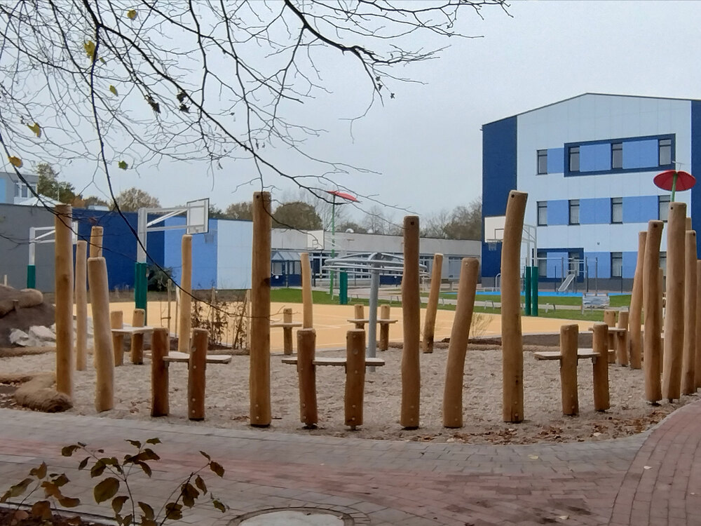 Verschiedene Spielgeräte